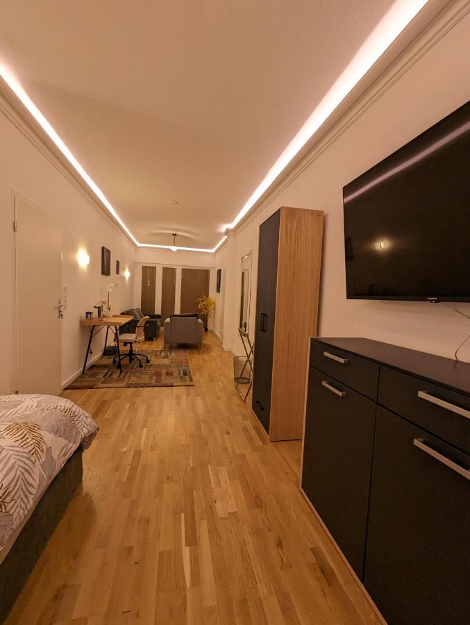 Gemuetliche Zimmer Im Herzen Der Stadt Em-Apartments Deutschland Bielefeld Eksteriør billede